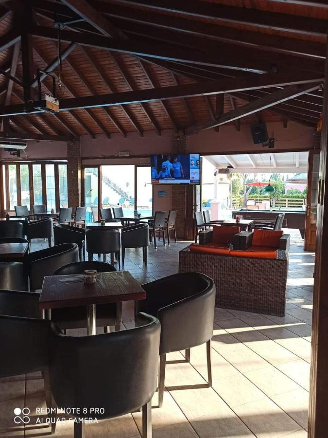 Amadeus Hawaii Apartments & Studios Sidari  Luaran gambar