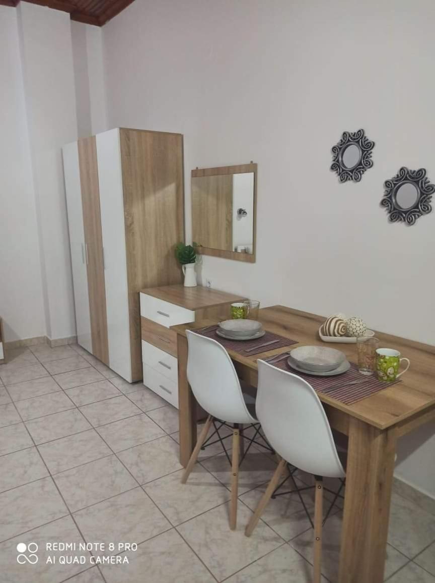 Amadeus Hawaii Apartments & Studios Sidari  Bilik gambar